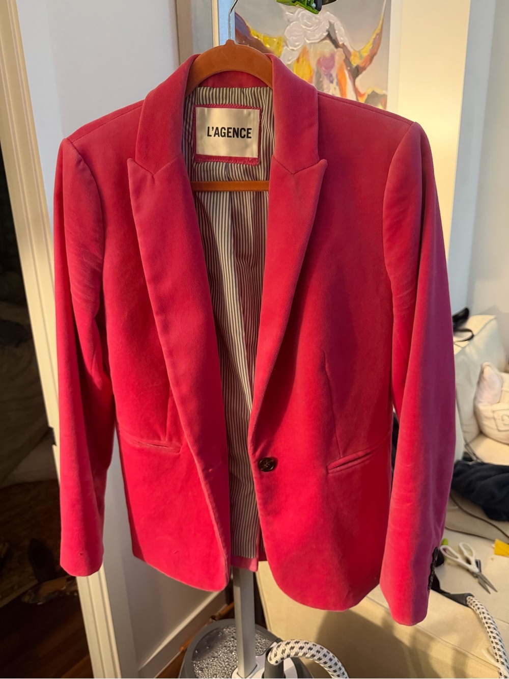 L’AGENCE Pink Fuchsia Velvet Blazer Jacket Size 8 | Luxe Statement Blazer - Picture 4 of 4